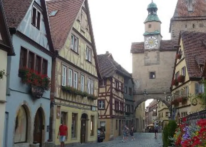 Elke Rothenburg