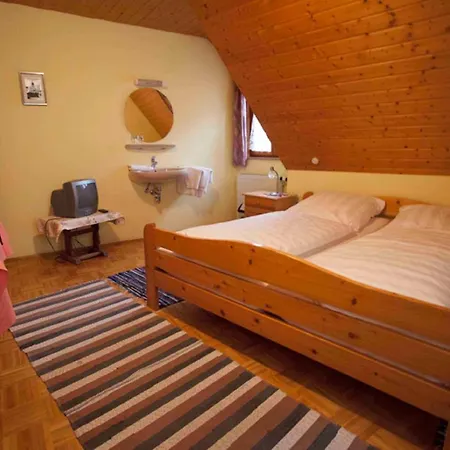 Elke Rothenburg Vendégház