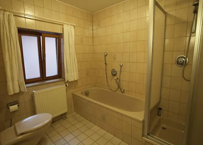 Elke Rothenburg Gasthof Rothenburg ob der Tauber